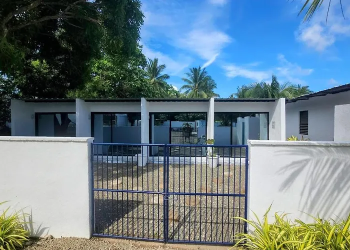 Bermuda Aquatica * Daanbantayan